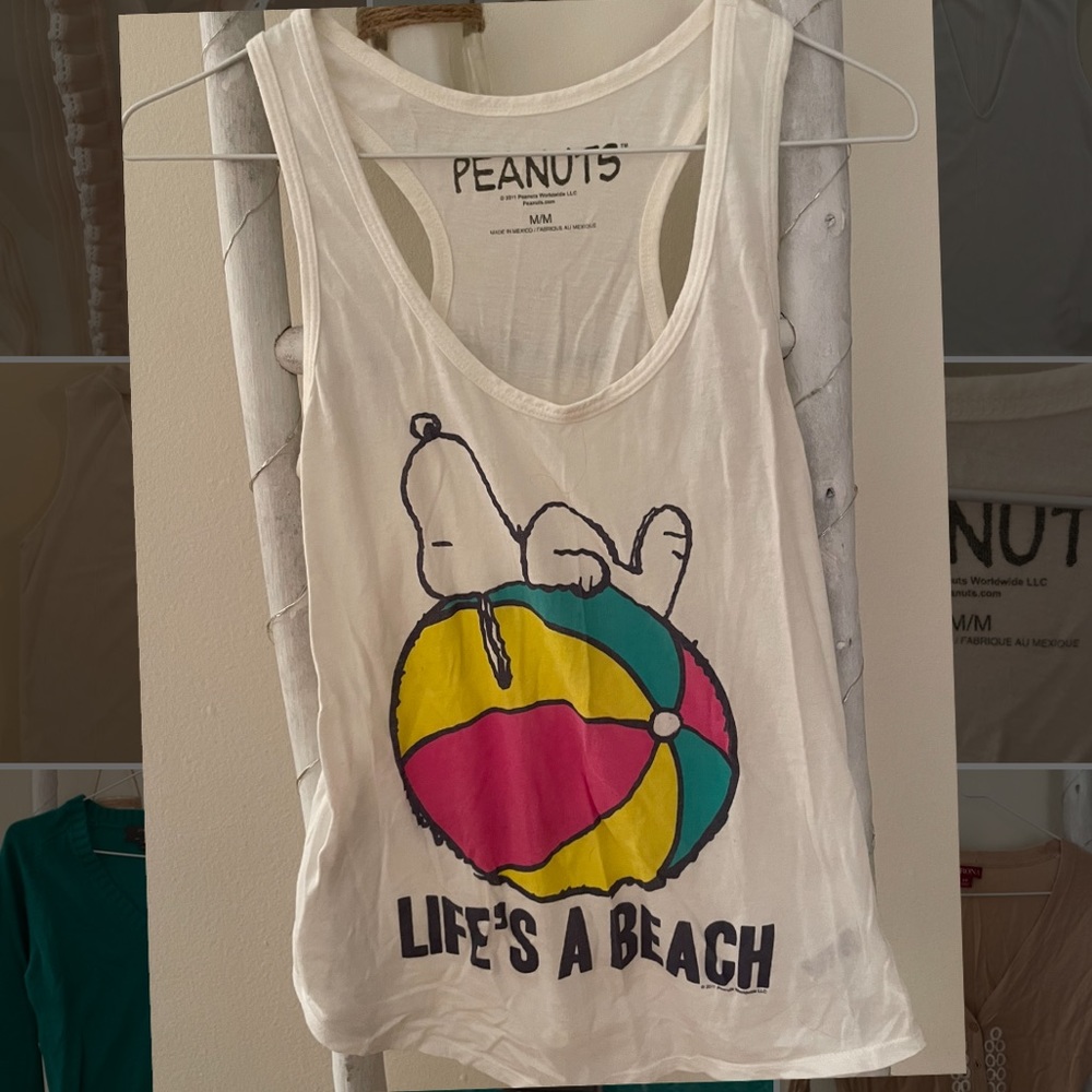 Life’s a Beach Peanuts Tank Top